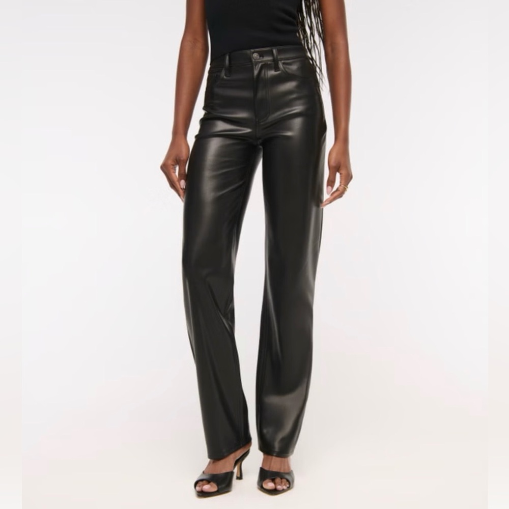 ABERCROMBIE & FITCH High Rise 90s Relaxed Vegan Leather Pants